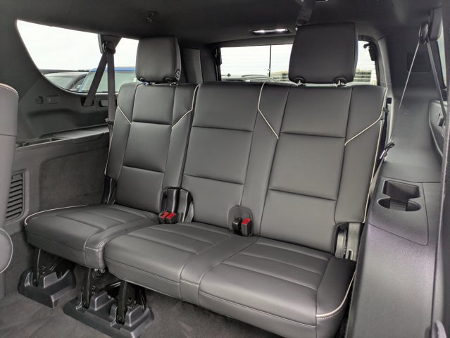 Used 2025 Cadillac Escalade ESV Sport w/ Touring Package RWD image 15