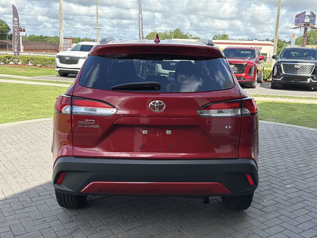Used 2023 Toyota Corolla Cross LE FWD image 5