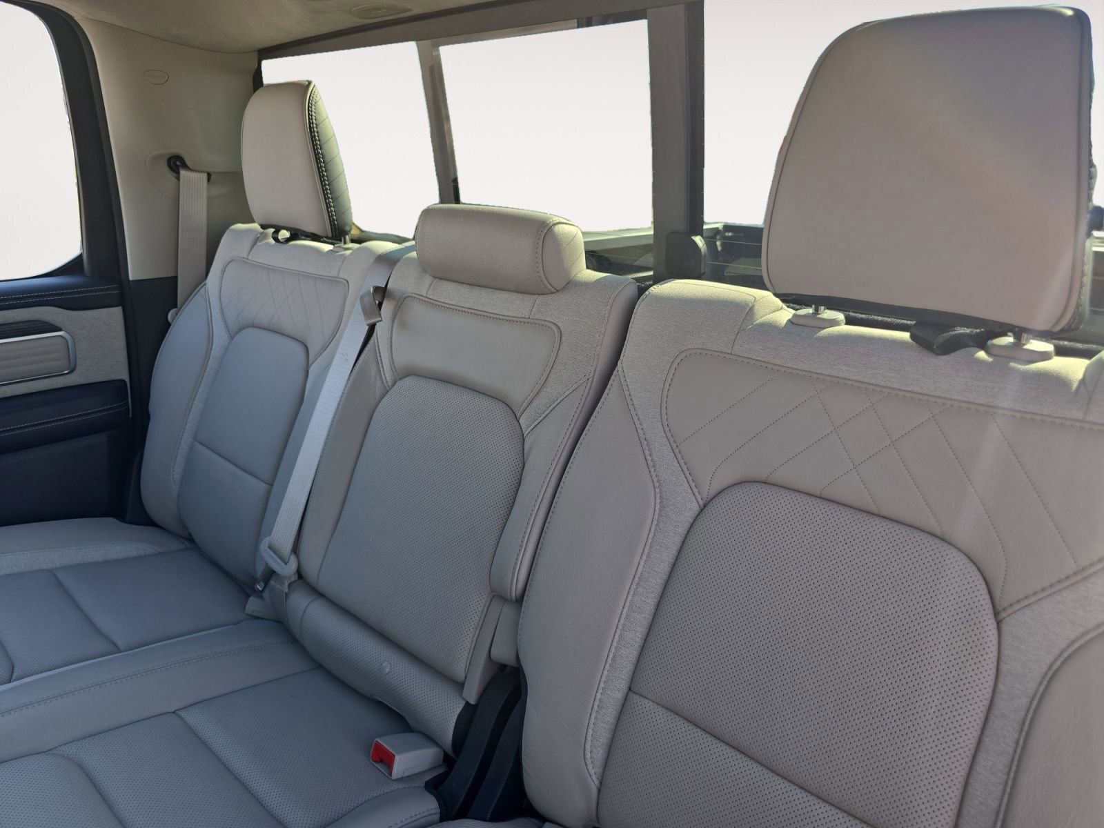 Used 2023 RAM 1500 Limited image 13