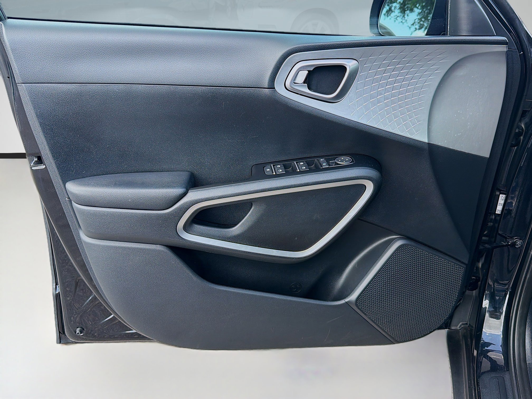 Used 2023 Kia Soul LX w/ Option Group 015 image 20