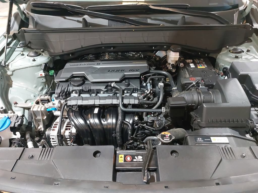 Certified 2025 Hyundai Kona SEL FWD image 29