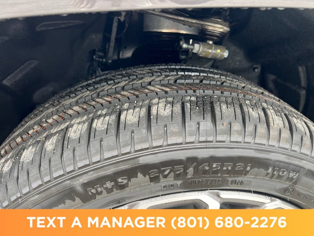 New 2026 Jeep Grand Cherokee L Summit w/ Advanced Protech Group IV AWD/4WD image 25