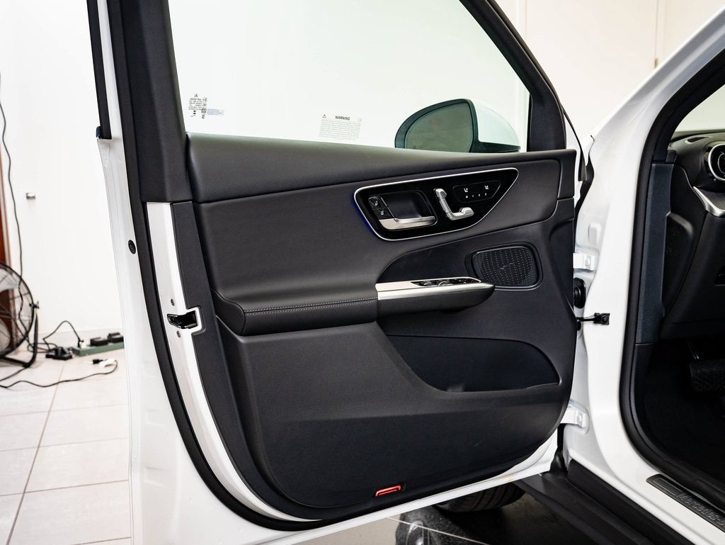 Certified 2026 Mercedes-Benz GLC 300 4MATIC image 25