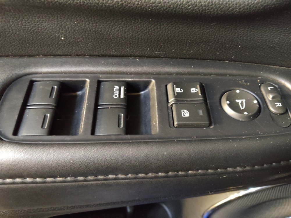 Used 2019 Honda HR-V EX-L image 27