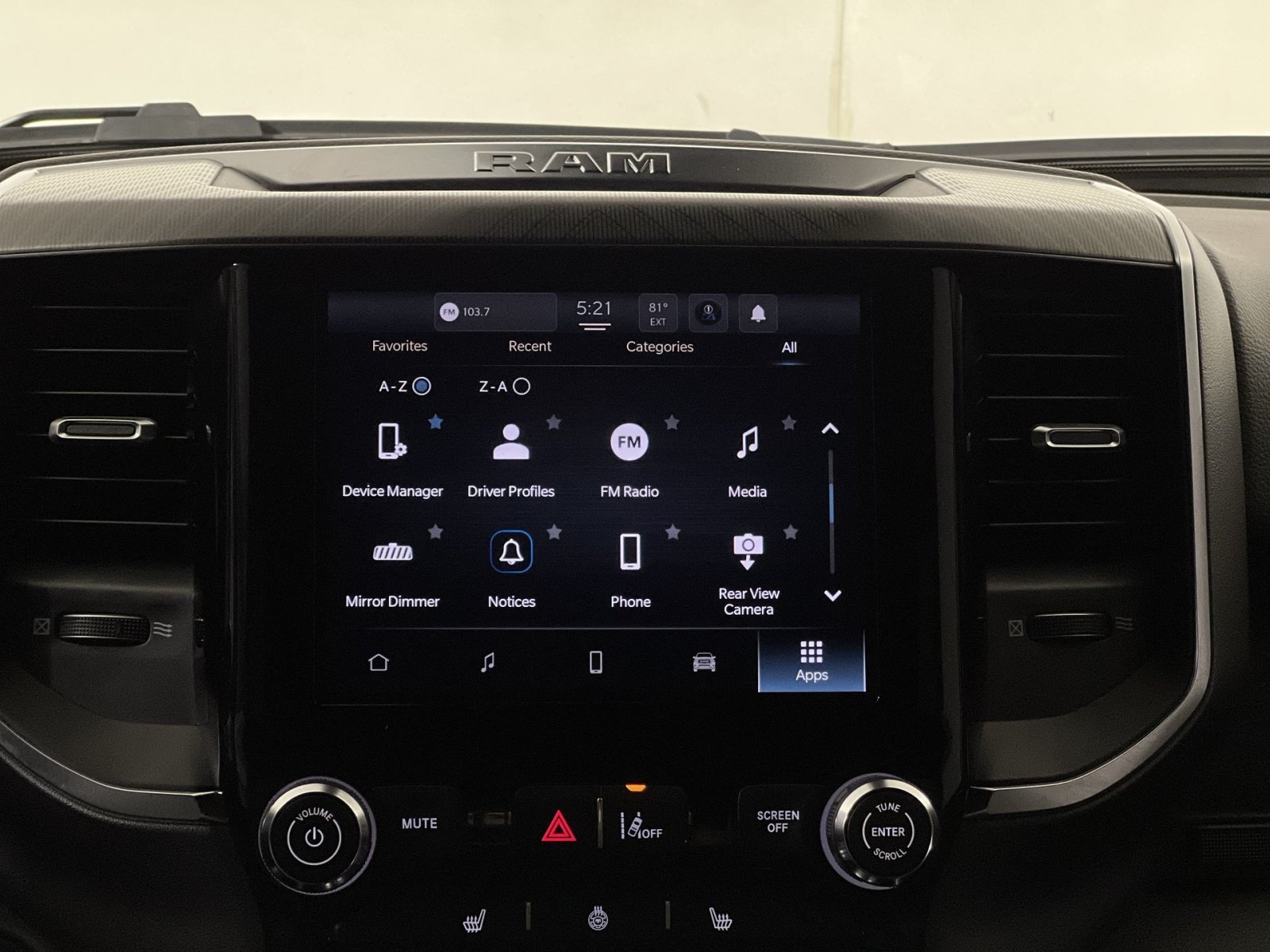 Used 2025 RAM 1500 Big Horn AWD/4WD image 18