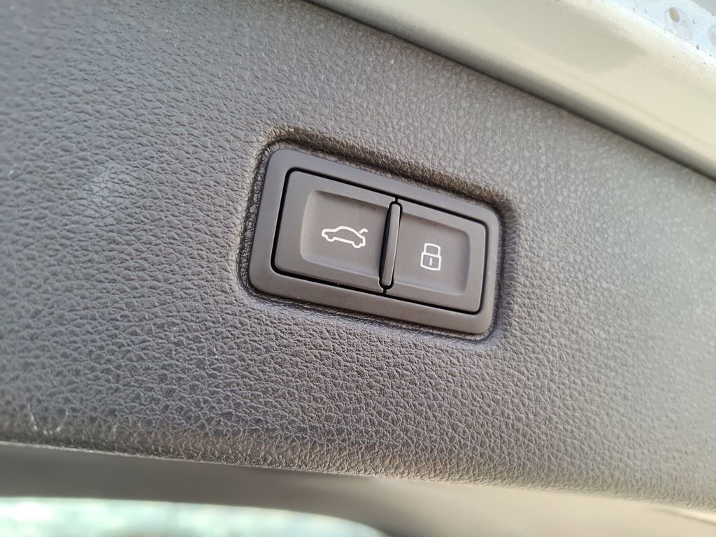 Used 2025 Audi Q7 3.0T Premium Plus w/ Premium Plus Package image 10