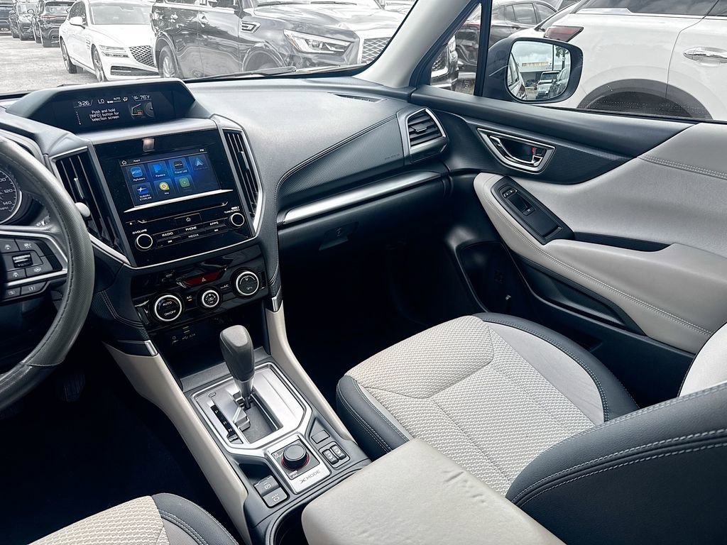 Used 2023 Subaru Forester Premium image 24