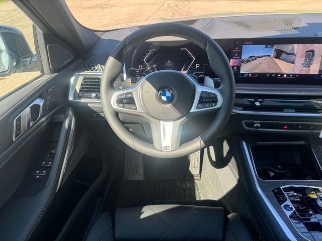New 2026 BMW X6 xDrive40i w/ Executive Package image 17