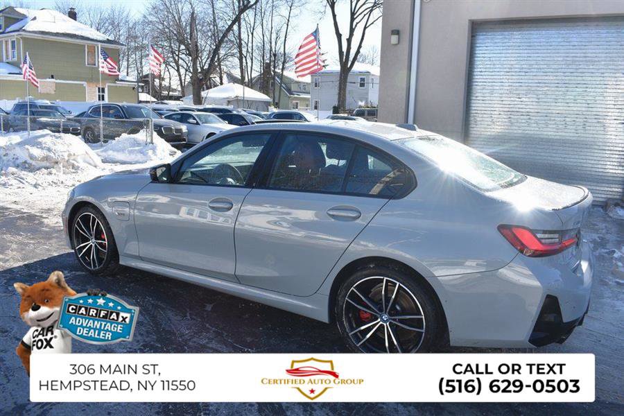 Used 2024 BMW 330e 330e iPerformance image 5