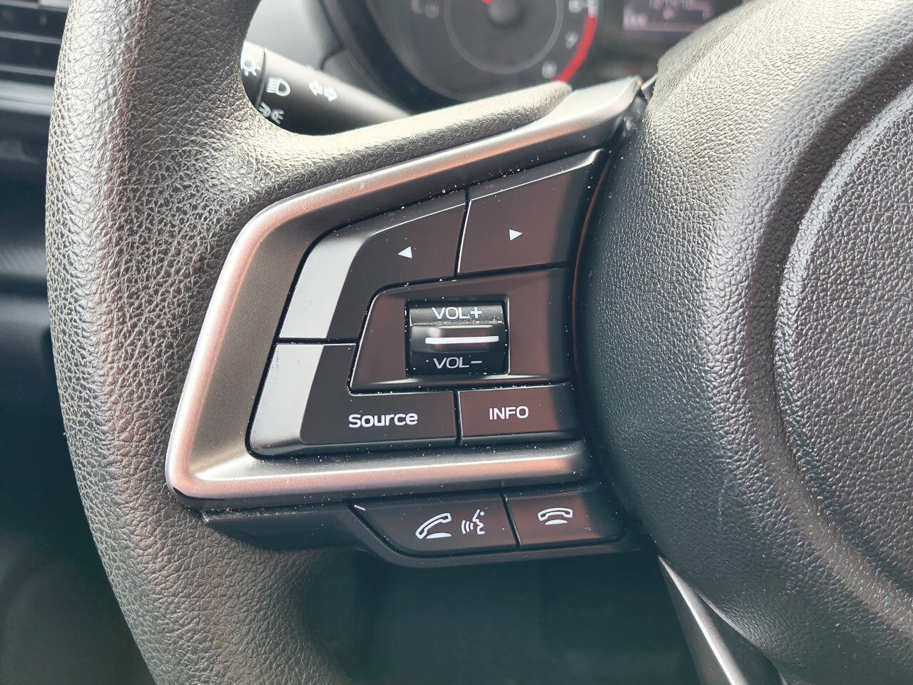 Used 2018 Subaru Impreza 2.0i image 14