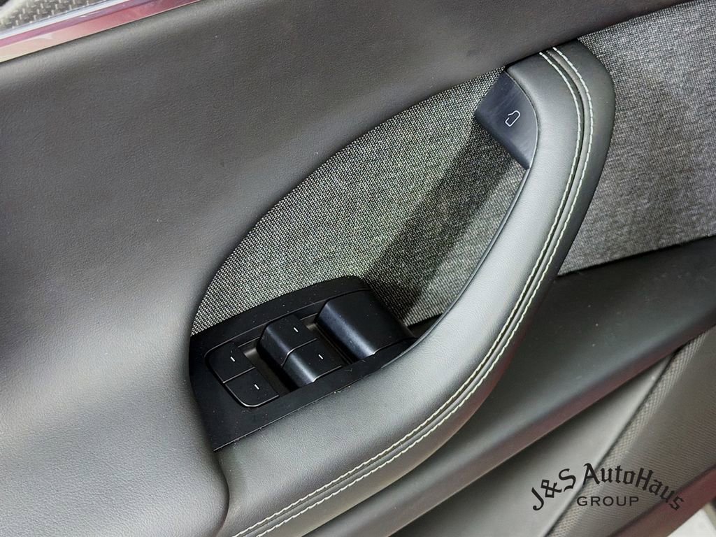 Used 2023 Tesla Model X Plaid image 23