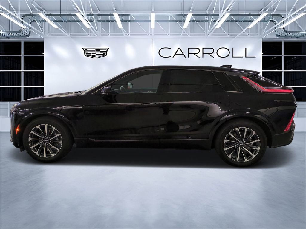 Used 2024 Cadillac Lyriq Sport image 6
