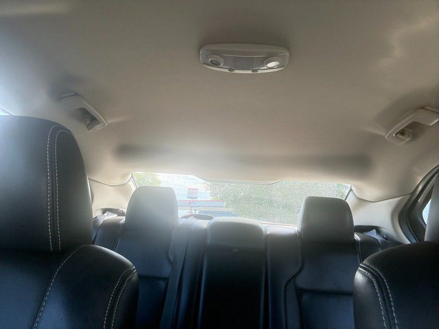 Used 2012 Ford Taurus SEL FWD image 18