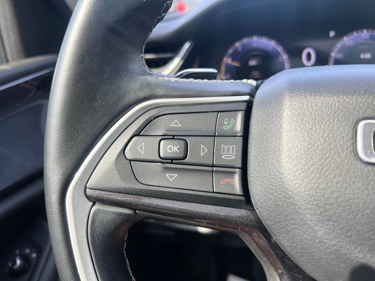 Used 2021 Jeep Grand Cherokee L Laredo w/ Luxury Tech Group I image 16