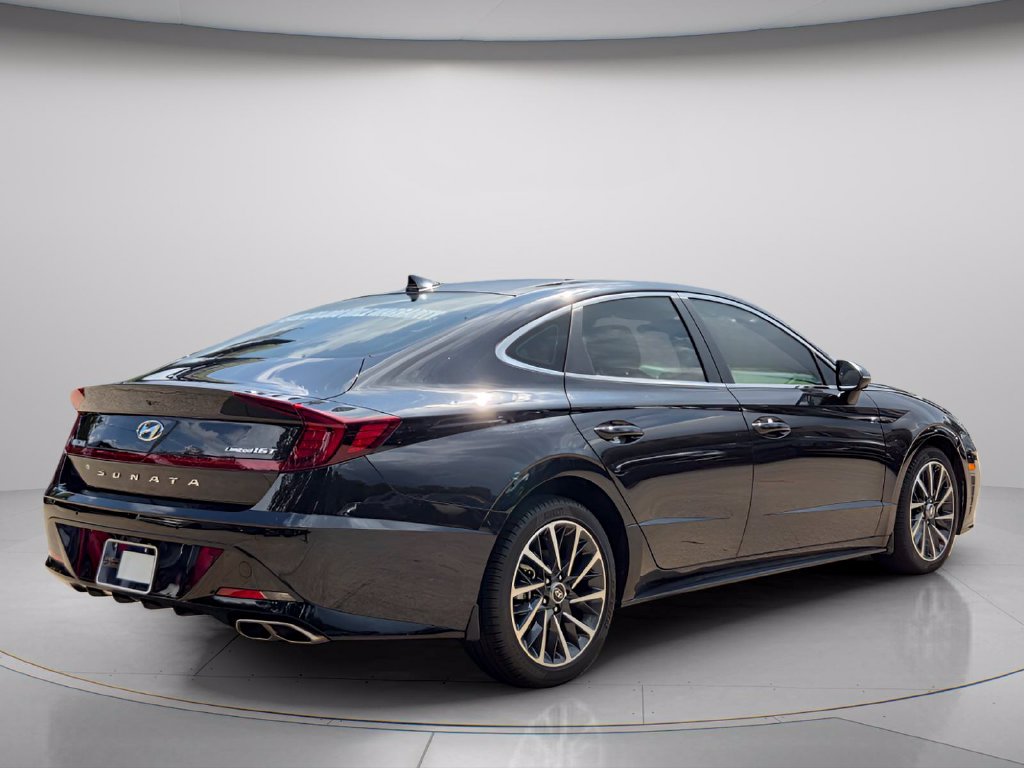 Used 2023 Hyundai Sonata Limited FWD image 7
