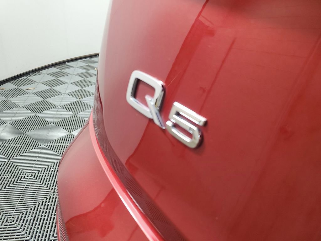 Certified 2018 Audi Q5 2.0T Premium Plus w/ Premium Plus Package AWD/4WD image 5