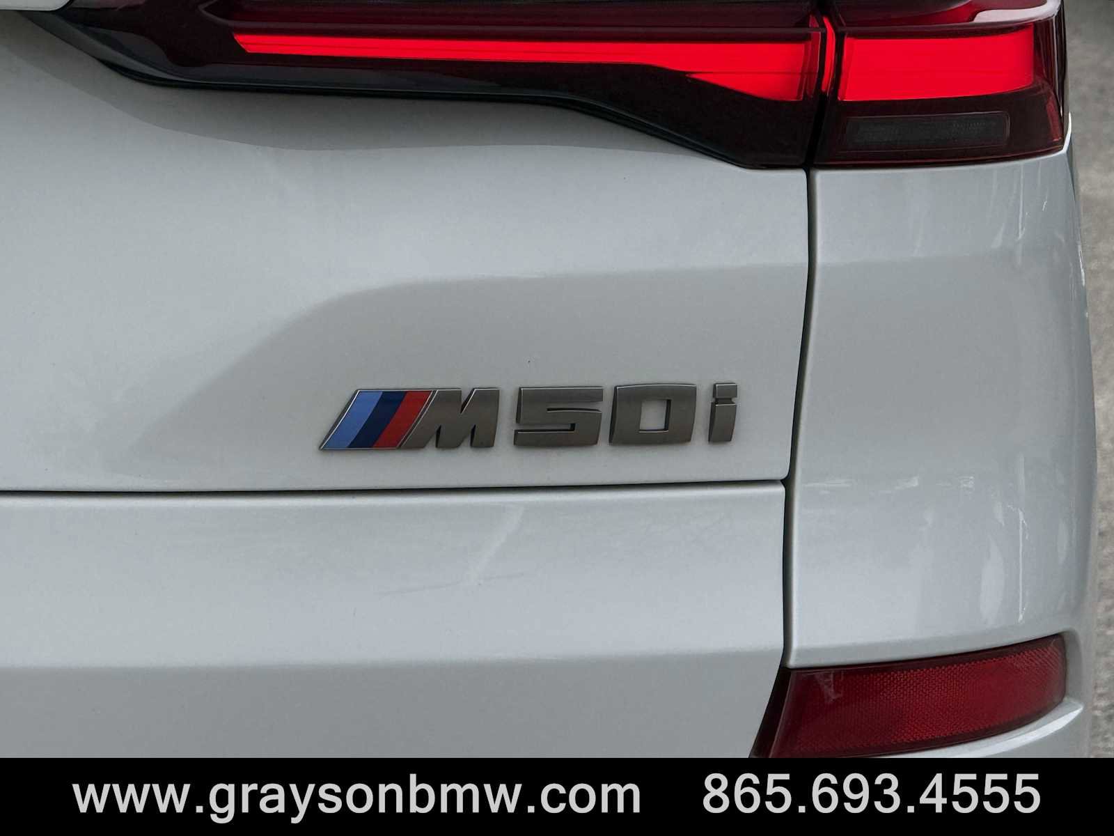 Used 2021 BMW X5 M50i w/ Premium Package image 39