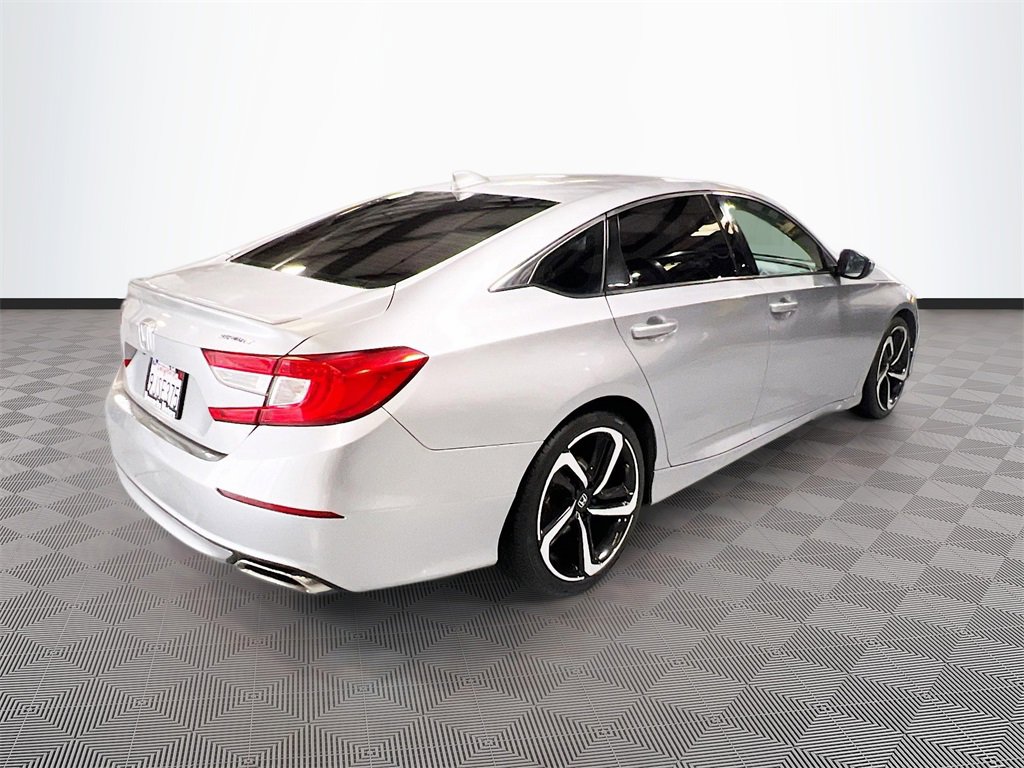 Used 2019 Honda Accord Sport image 6