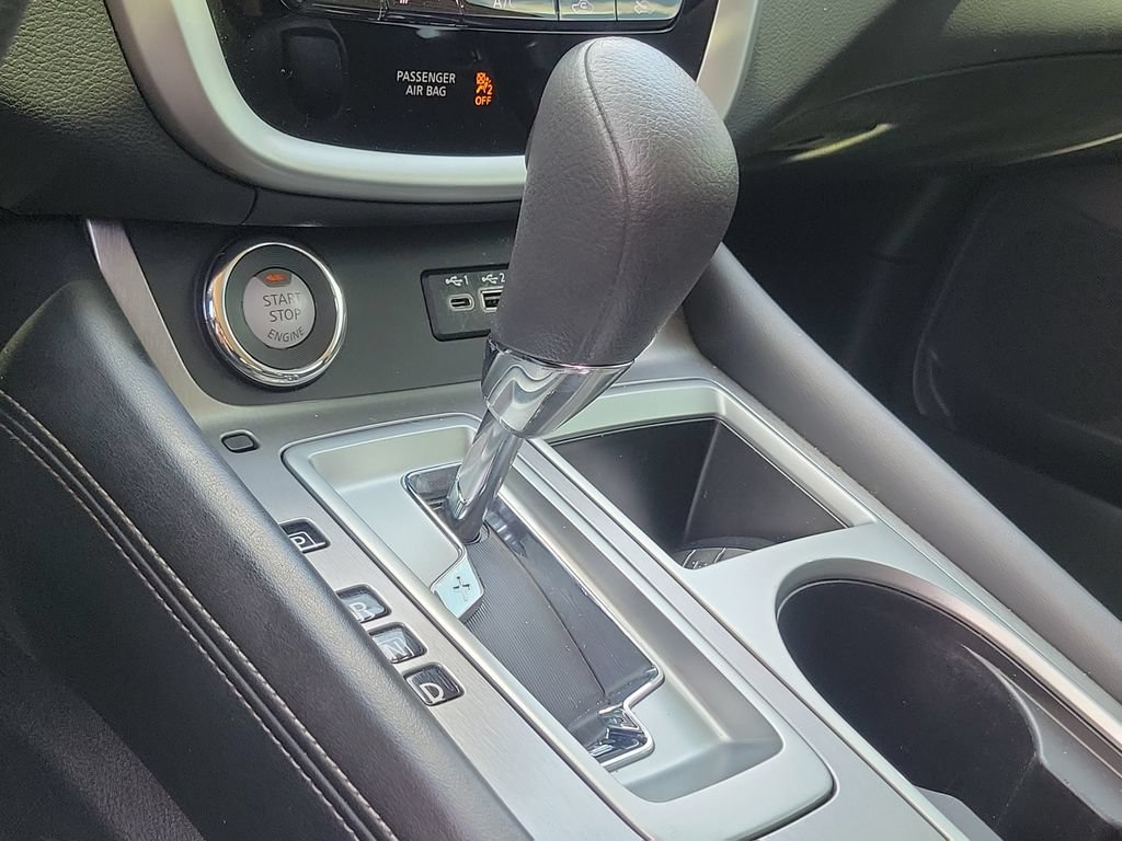 Used 2019 Nissan Murano S FWD image 32