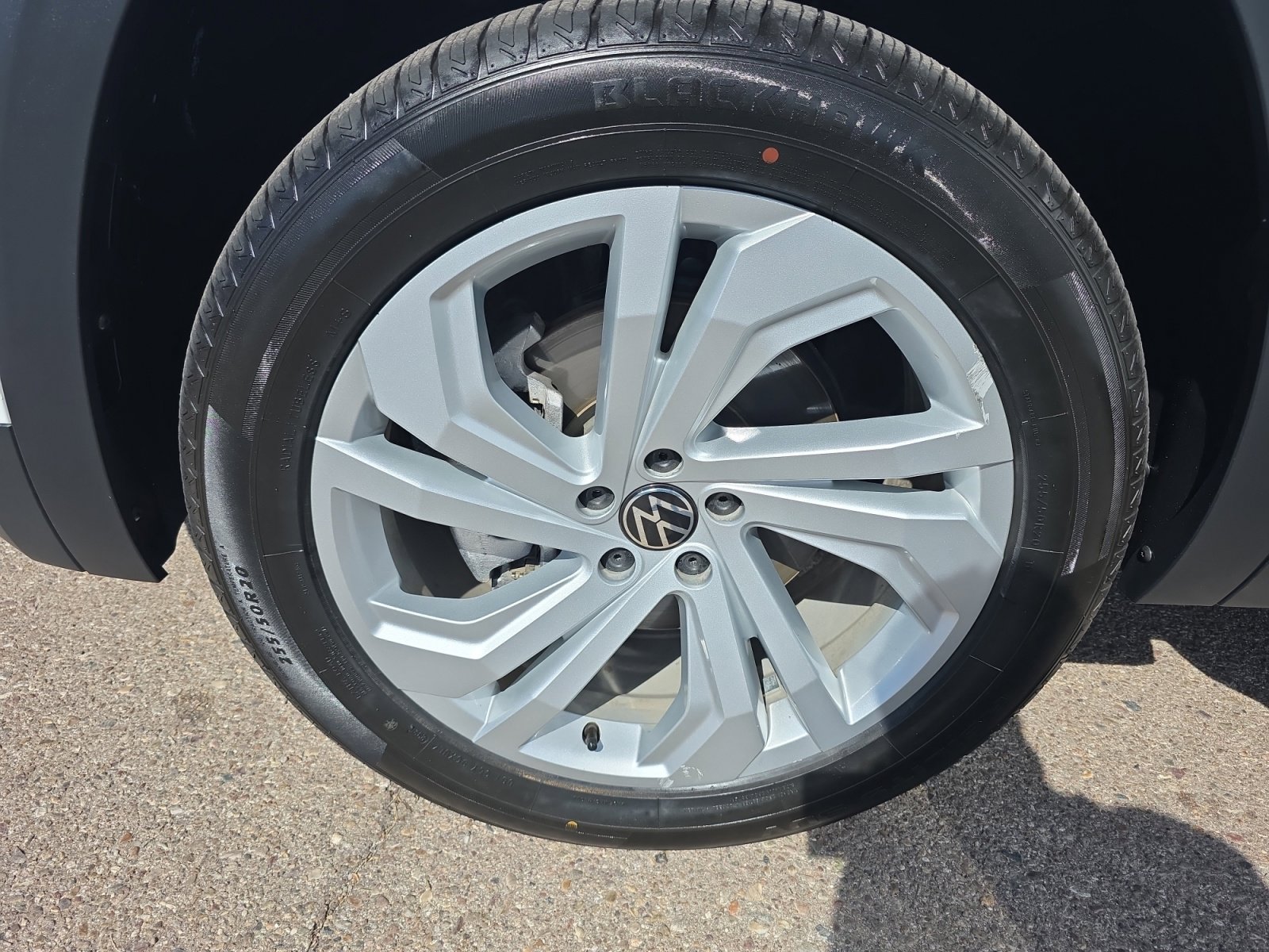 Used 2022 Volkswagen Atlas SE image 26