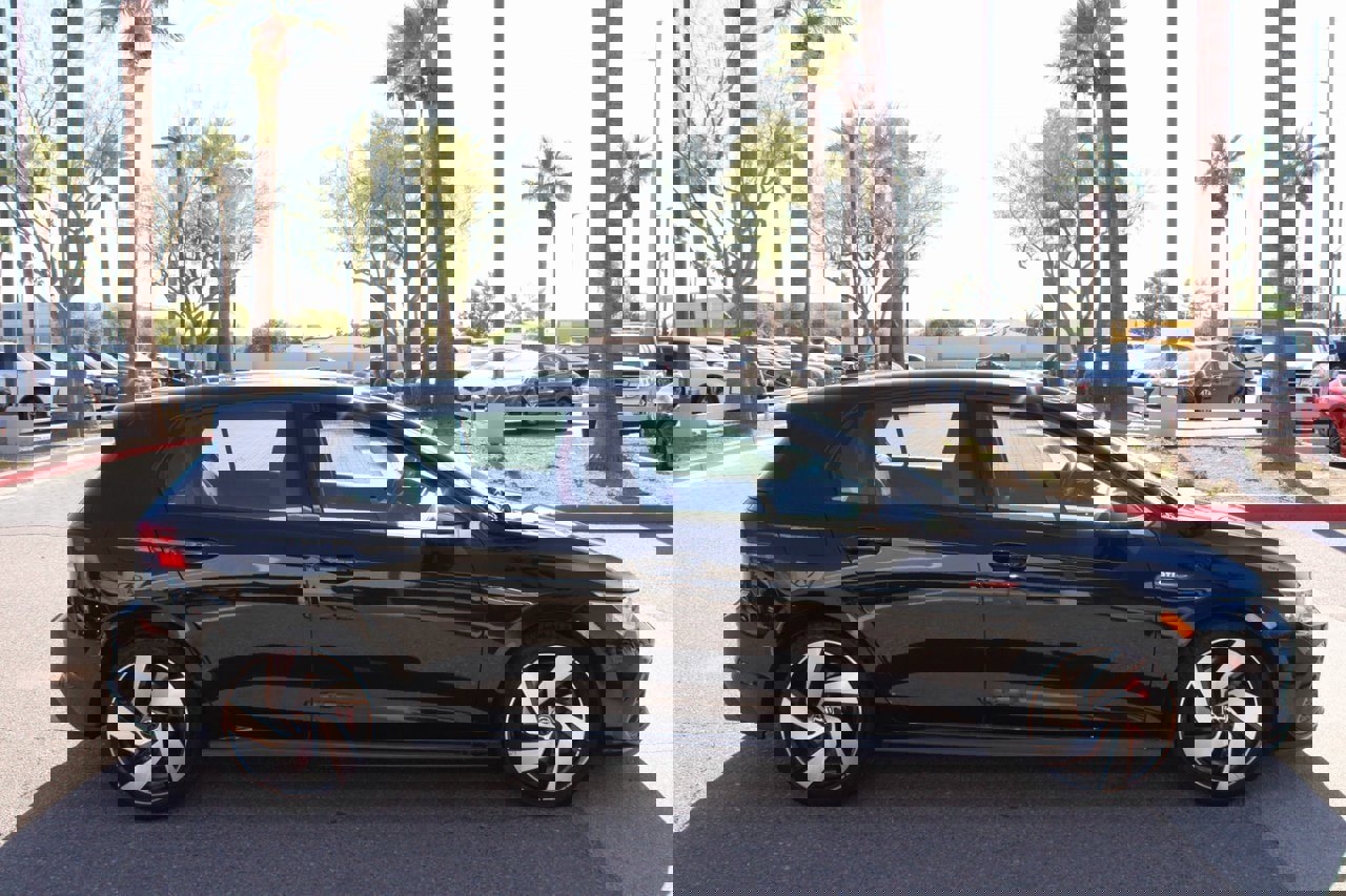 Used 2024 Volkswagen GTI S image 6