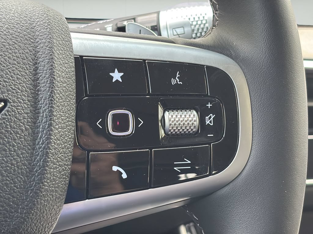 Certified 2026 Genesis GV70 2.5T AWD/4WD image 23
