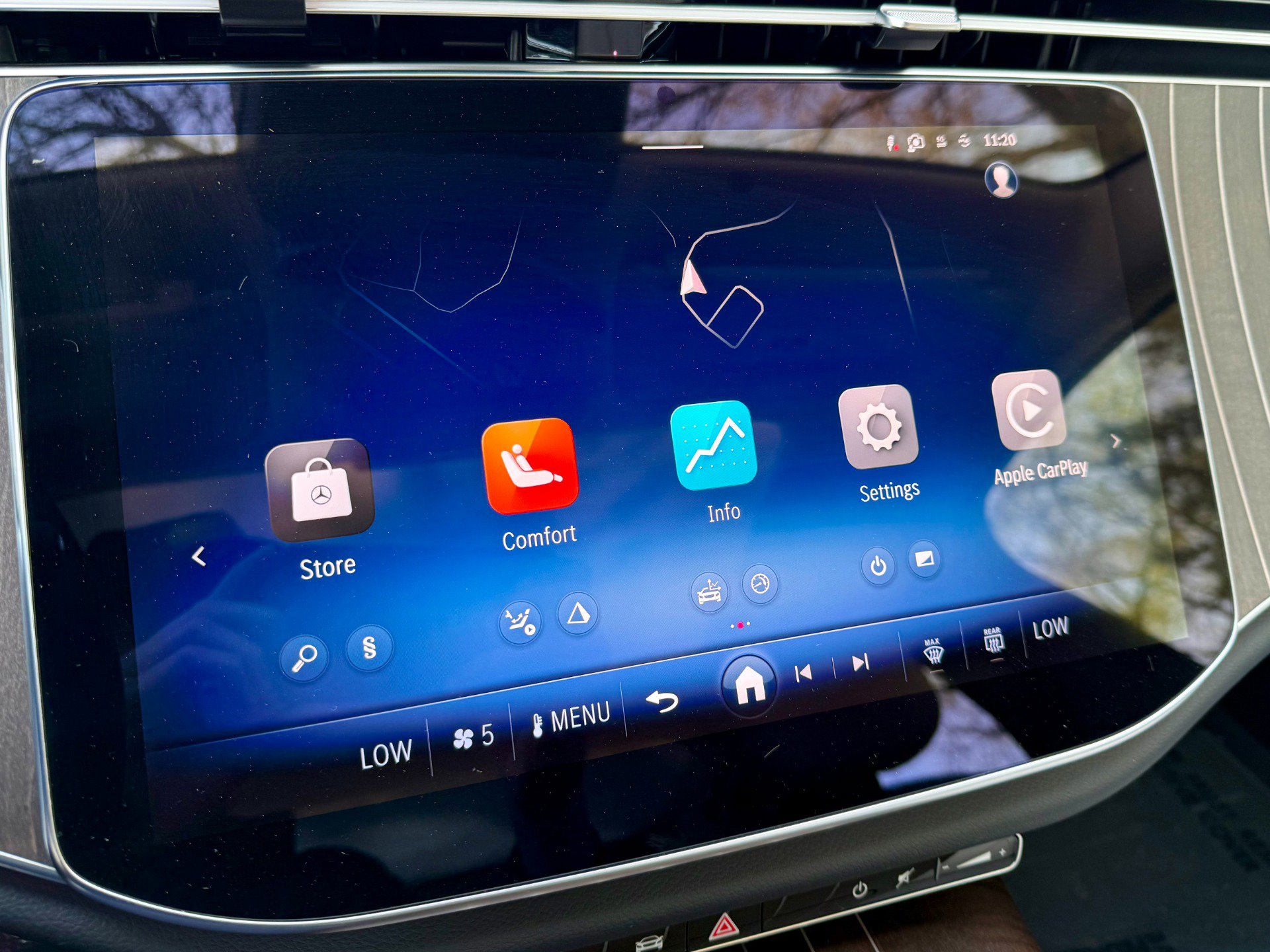 Used 2025 Mercedes-Benz E 350 Sedan image 34