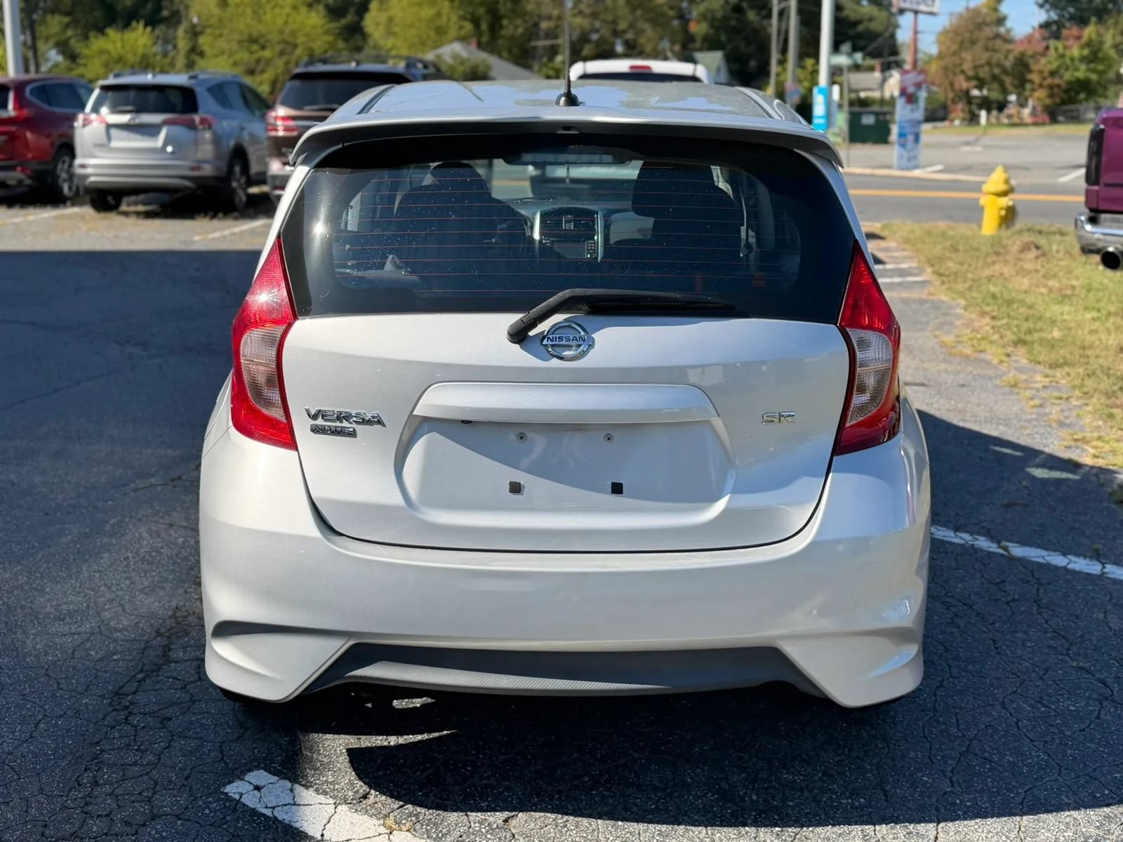 Used 2017 Nissan Versa Note SR w/ SR Tech Package FWD image 6