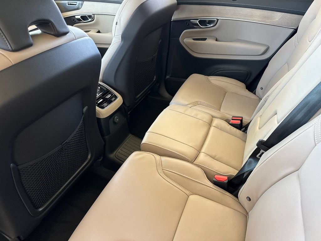 New 2026 Volvo XC90 T8 Ultra AWD/4WD image 11