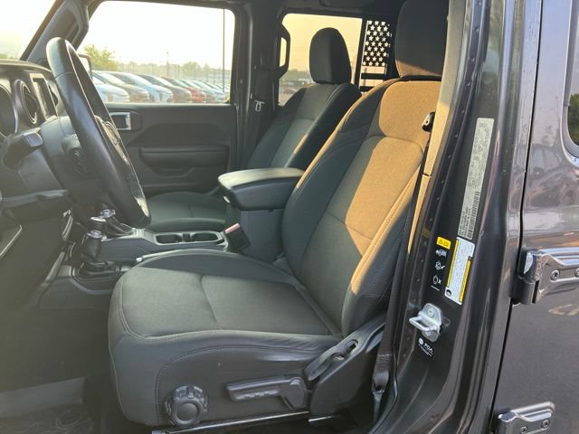 Used 2022 Jeep Gladiator Sport AWD/4WD image 11