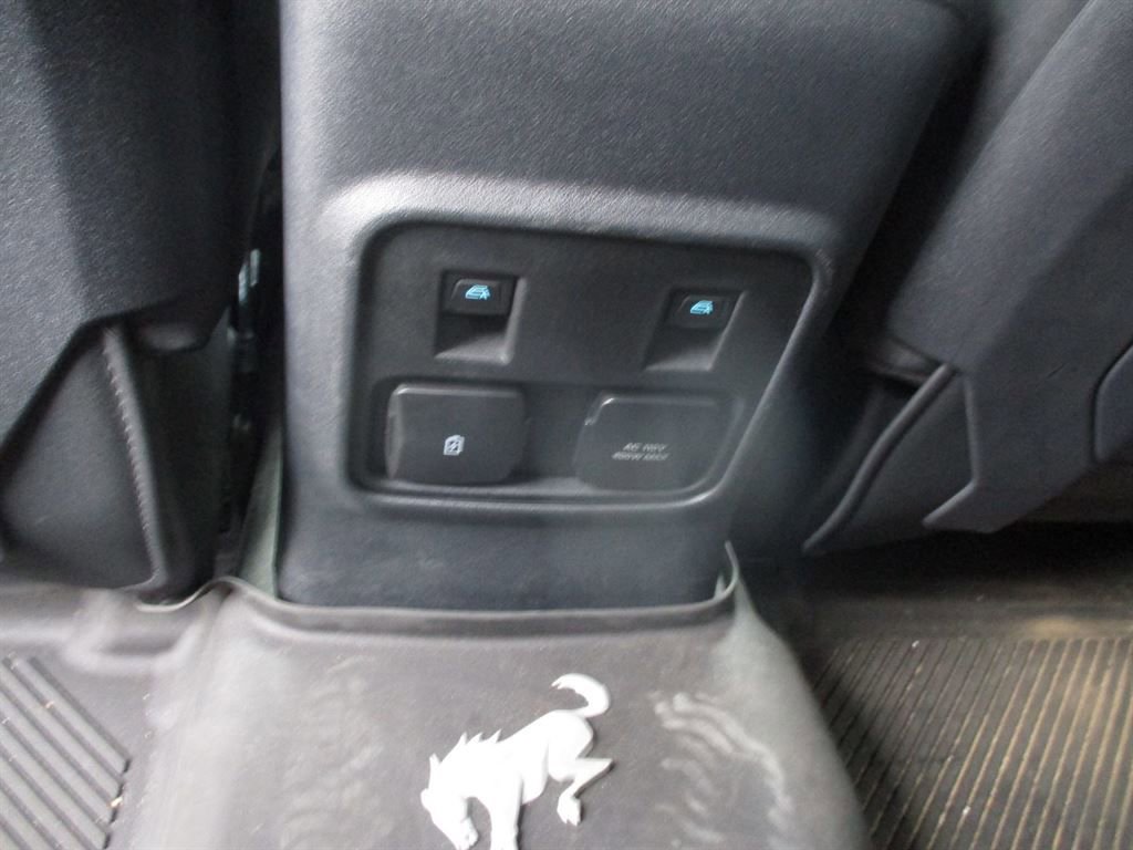 Used 2023 Ford Bronco Badlands AWD/4WD image 14