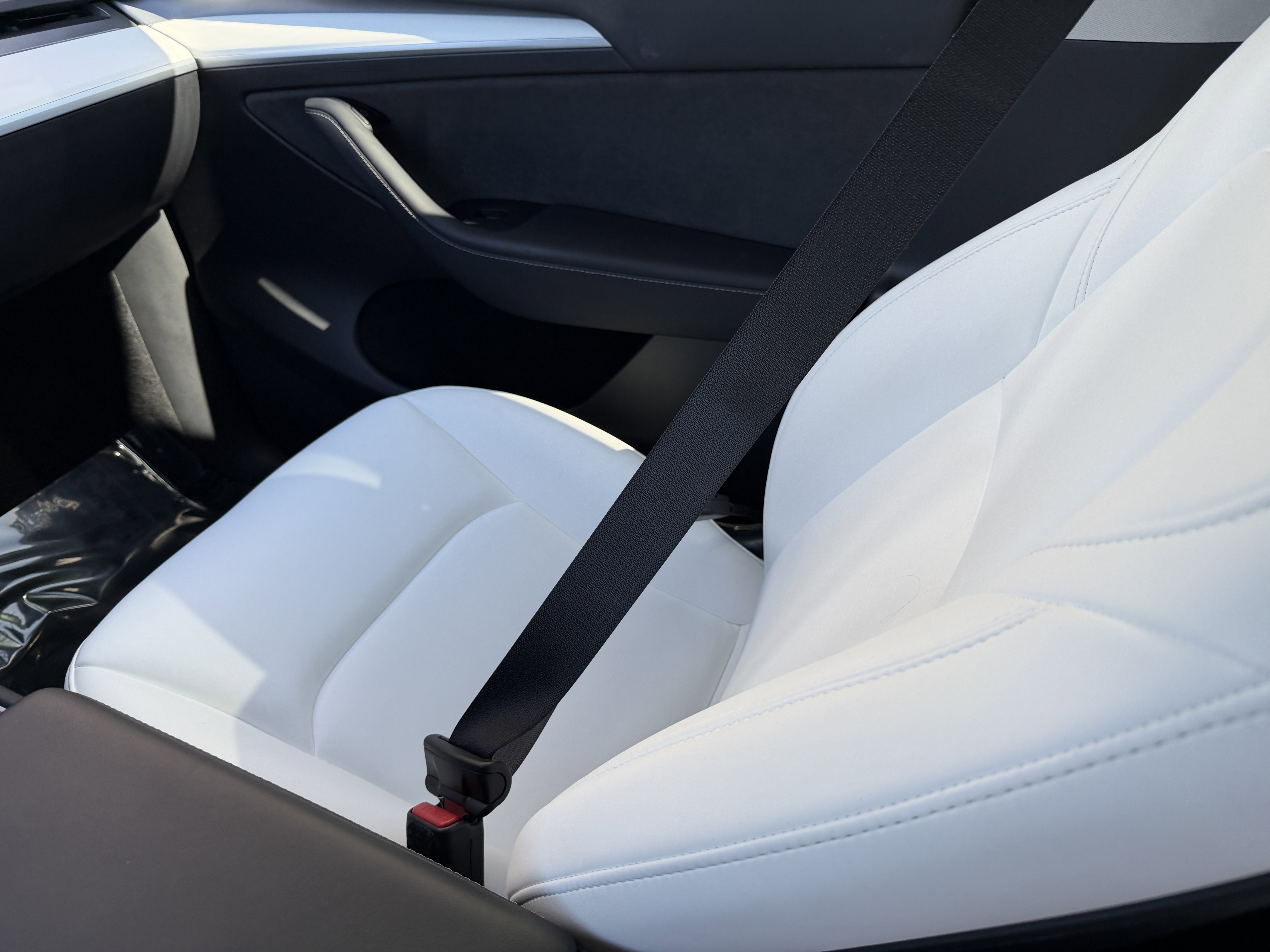 Used 2023 Tesla Model Y Long Range image 20