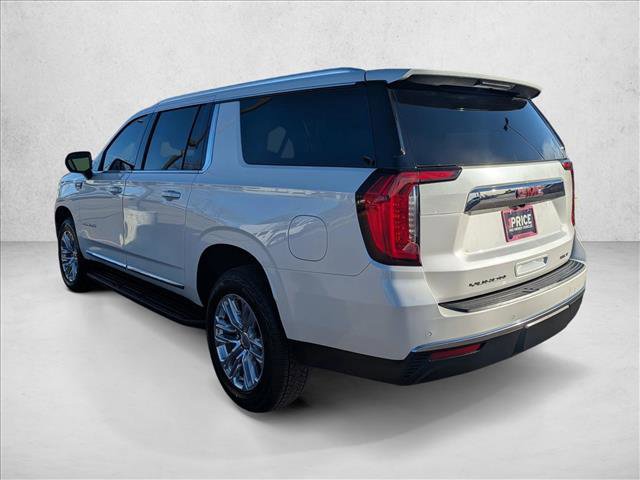 Used 2023 GMC Yukon XL SLT image 8