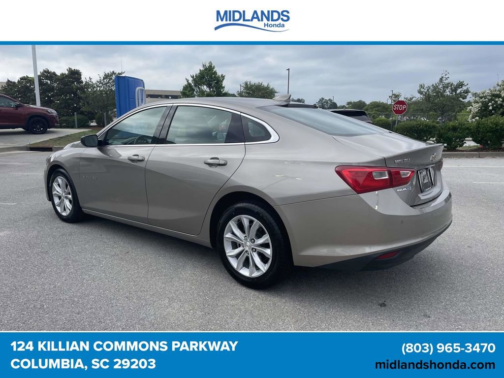Used 2025 Chevrolet Malibu LT FWD image 4