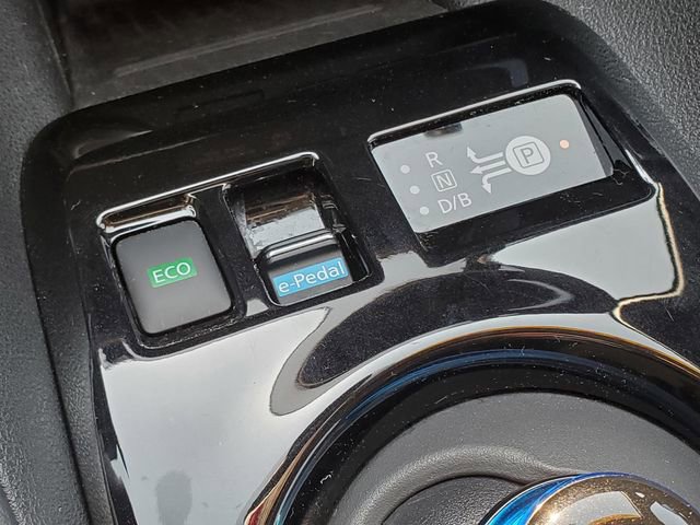 Certified 2023 Nissan Leaf SV Plus image 22