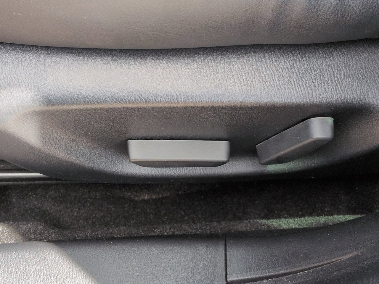 Used 2015 MAZDA MAZDA3 i Grand Touring FWD image 20