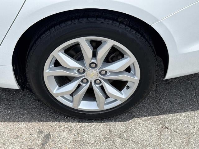 Used 2019 Chevrolet Impala LT FWD image 27