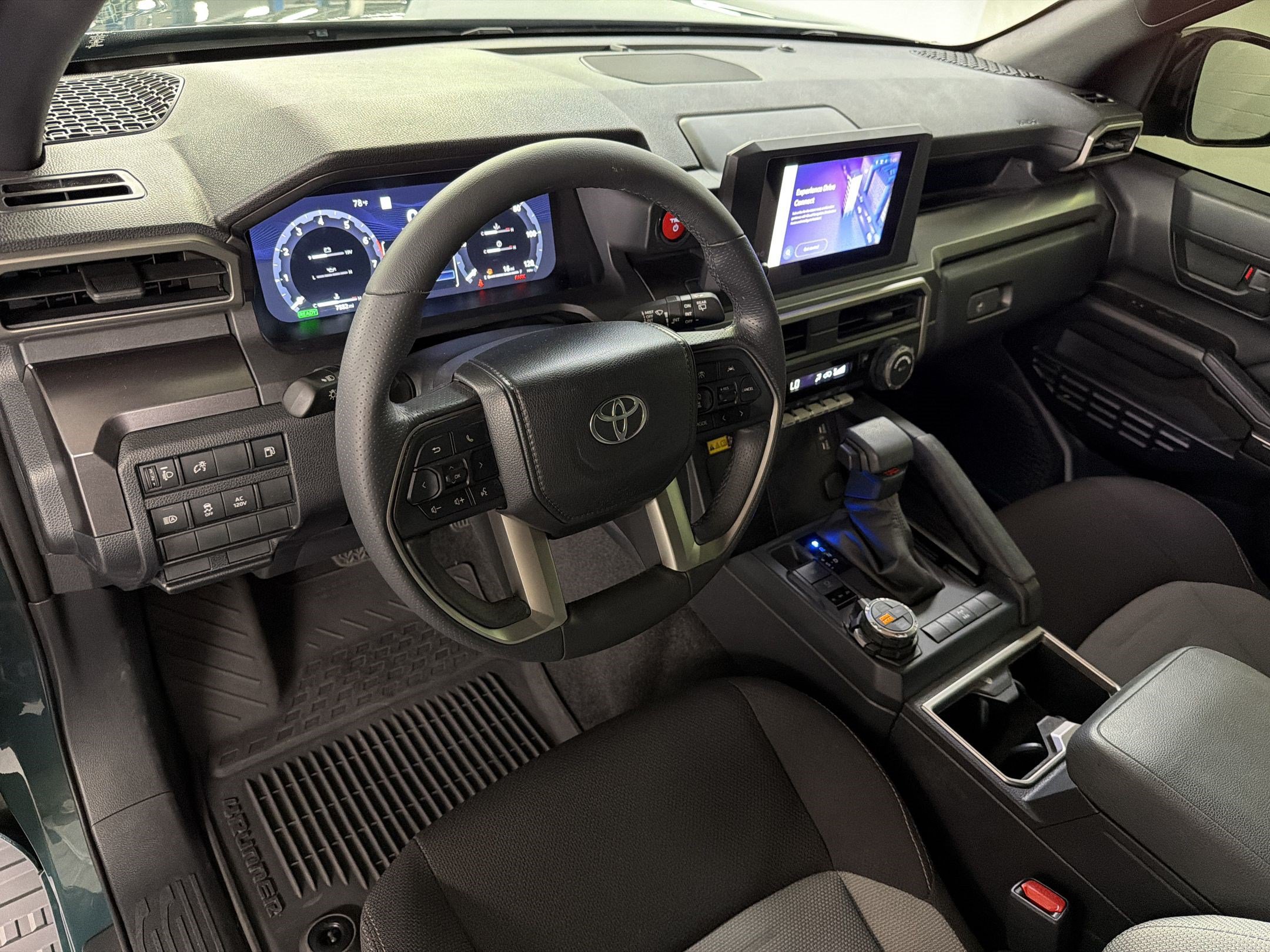 Used 2025 Toyota 4Runner TRD Off-Road AWD/4WD image 4