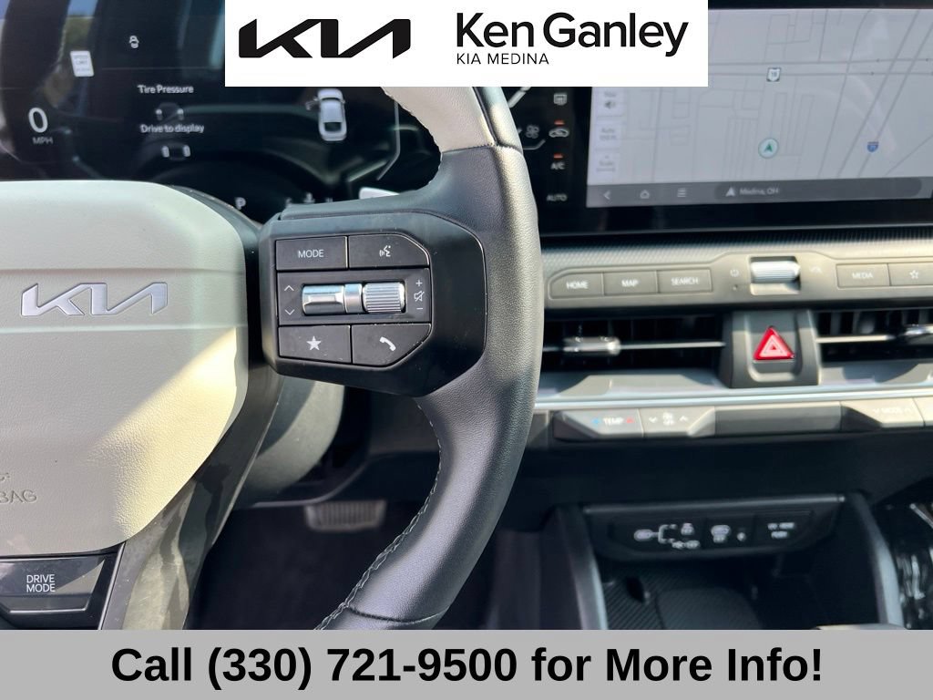 Certified 2025 Kia K4 GT-Line Turbo w/ GT-Line Sunroof Package FWD image 32