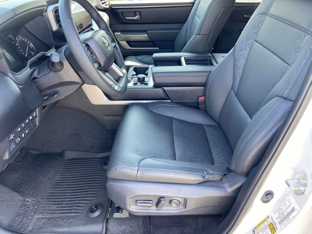 Used 2025 Toyota Tundra SR5 w/ SR5 Premium Package AWD/4WD image 18
