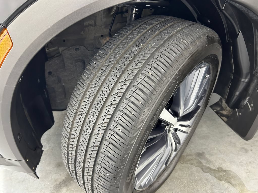Used 2023 INFINITI QX60 Sensory w/ Vision Package AWD/4WD image 11