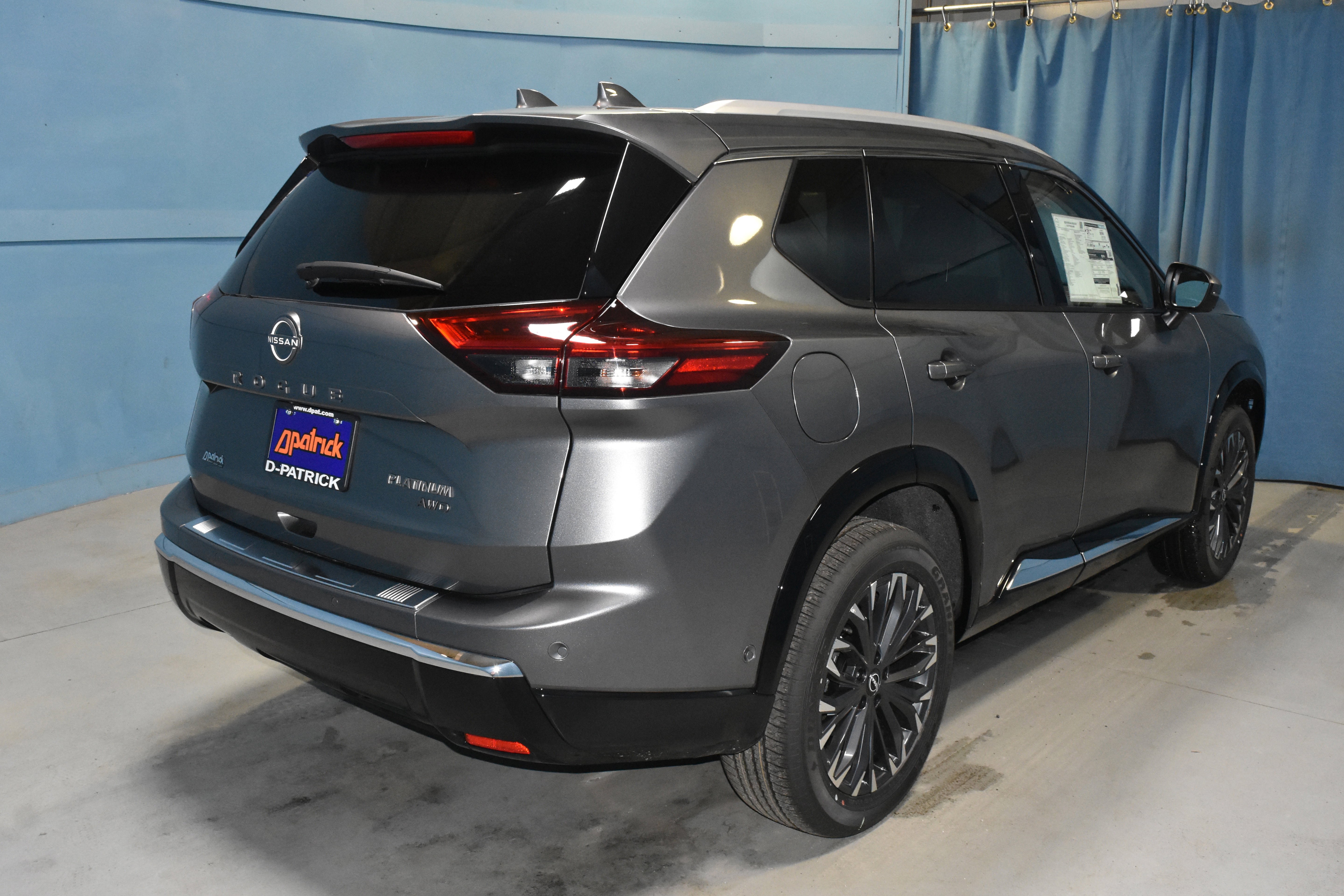 New 2026 Nissan Rogue Platinum w/ Tech Package AWD/4WD image 24