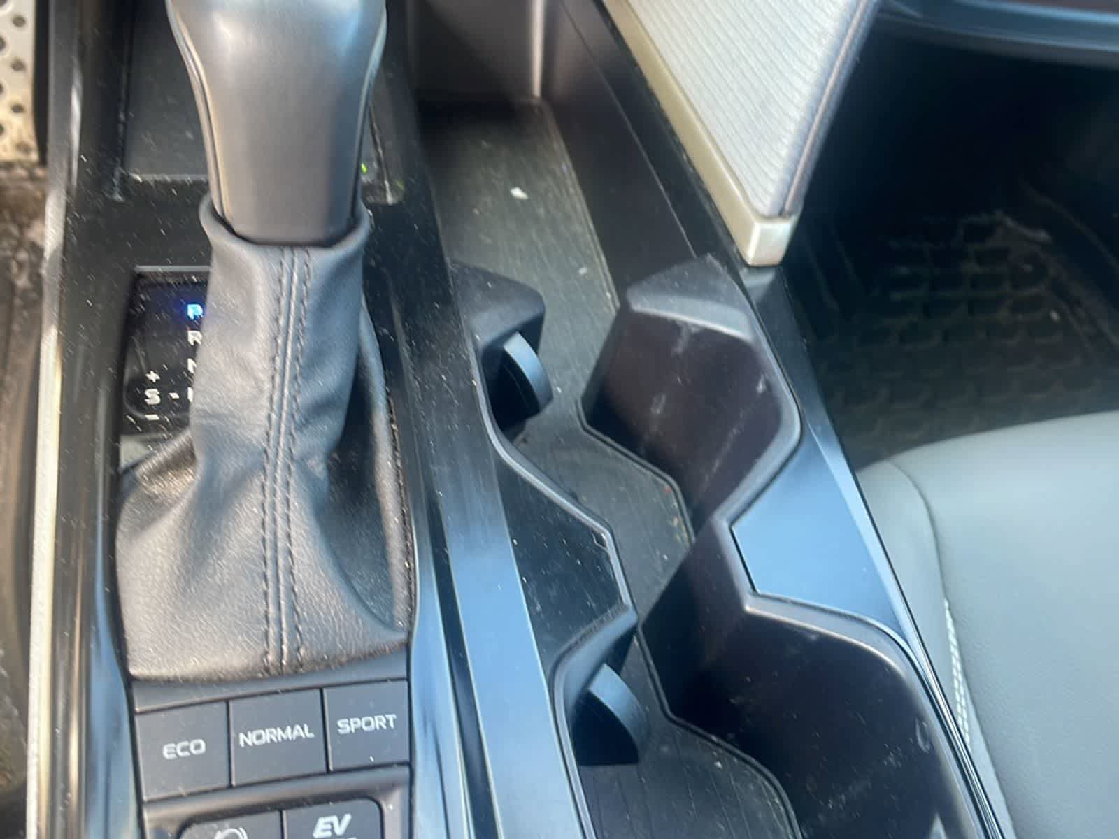Certified 2025 Toyota Camry SE AWD/4WD image 20
