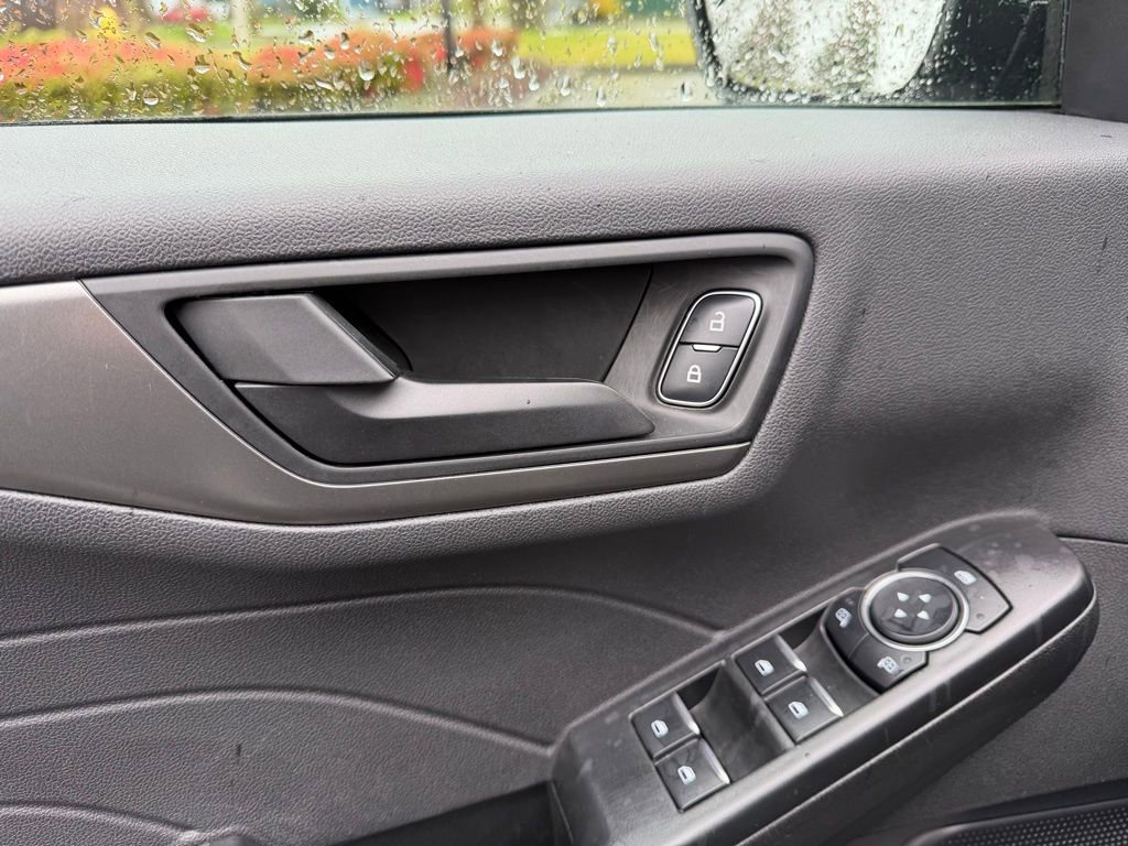 Used 2024 Ford Escape Active image 12