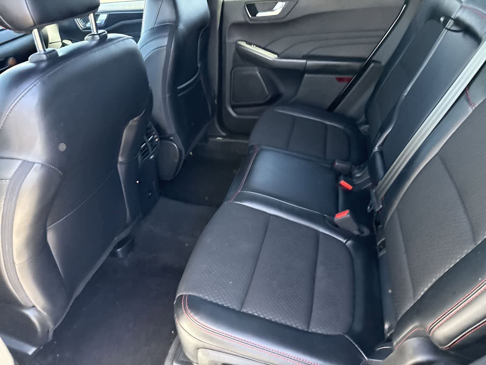 Used 2023 Ford Escape ST-Line AWD/4WD image 14