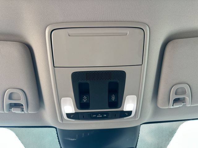 Used 2023 Honda Pilot Elite image 41