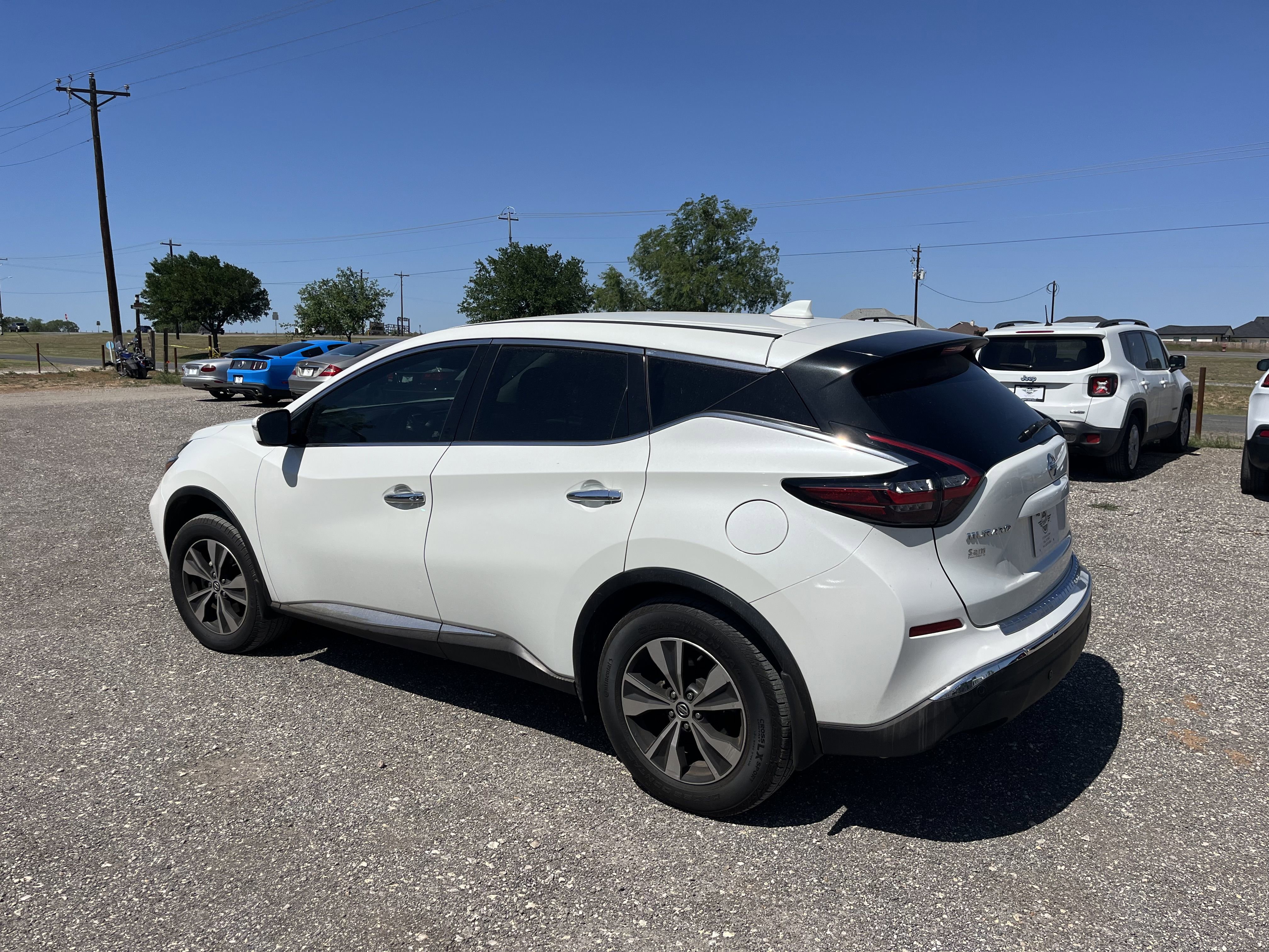 Used 2020 Nissan Murano S image 3