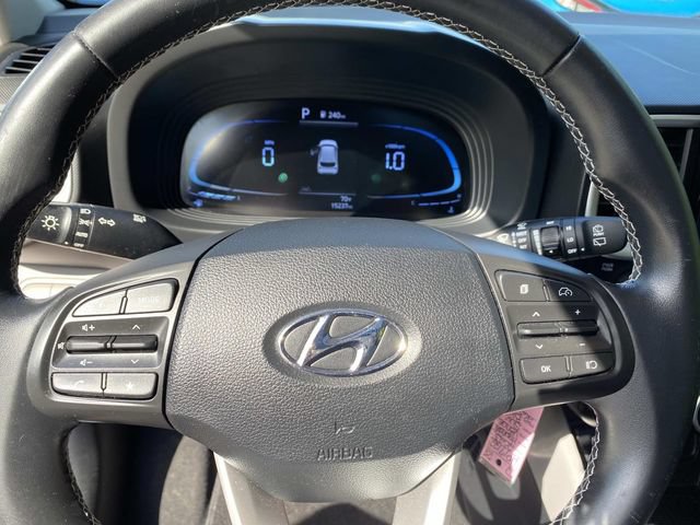 Used 2023 Hyundai Venue SEL w/ Cargo Package FWD image 13