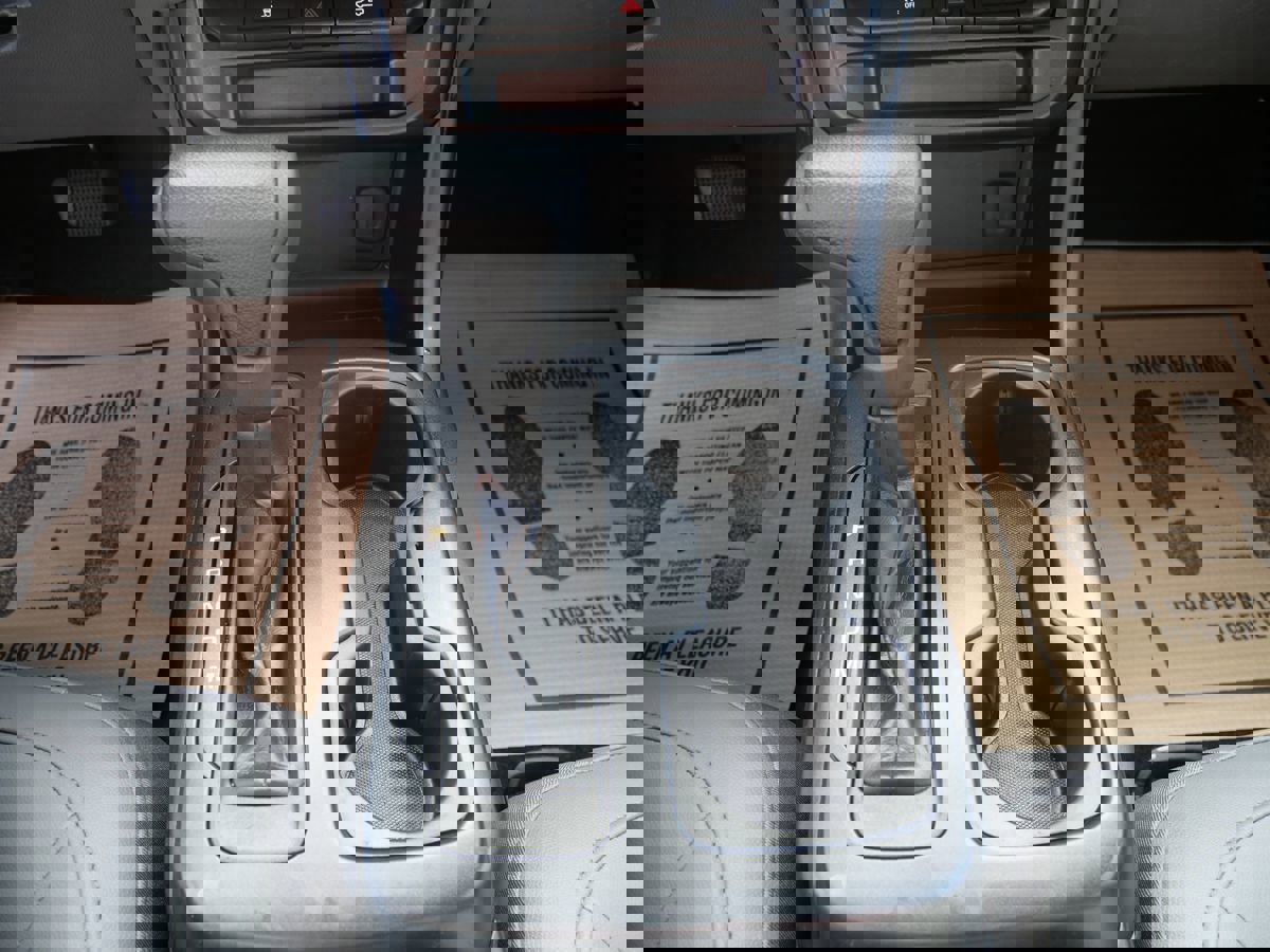 Used 2016 GMC Canyon W/T image 15