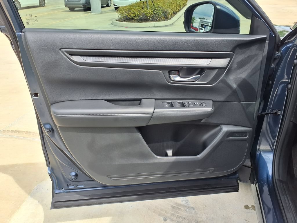 Used 2023 Honda CR-V LX image 11
